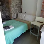 Tovimar Apartments