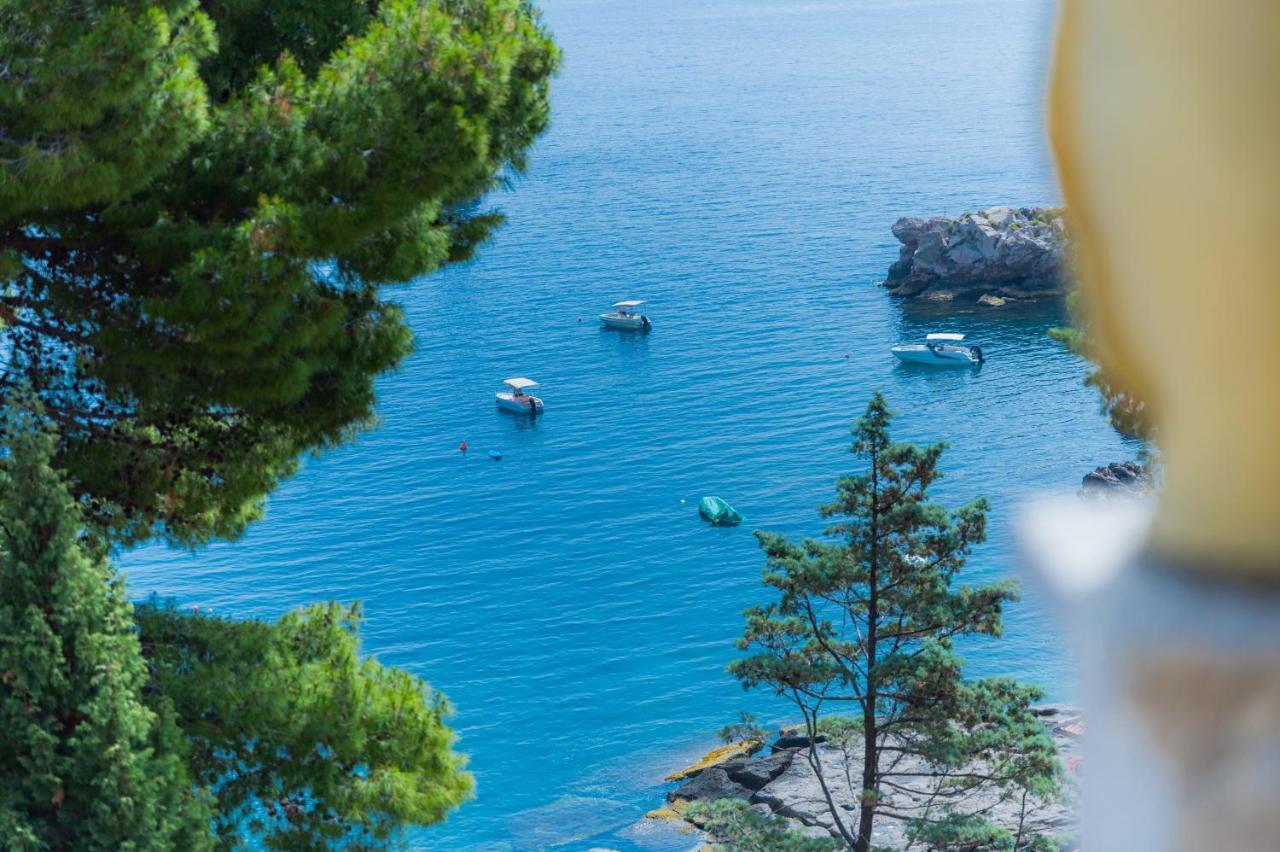 Tovimar * Taormina
